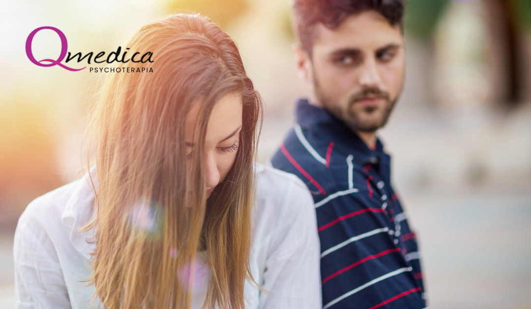 Problem z&nbsp;komunikacją w&nbsp;związku – jak różne style radzenia sobie z&nbsp;emocjami mogą osłabiać rozmowę?
